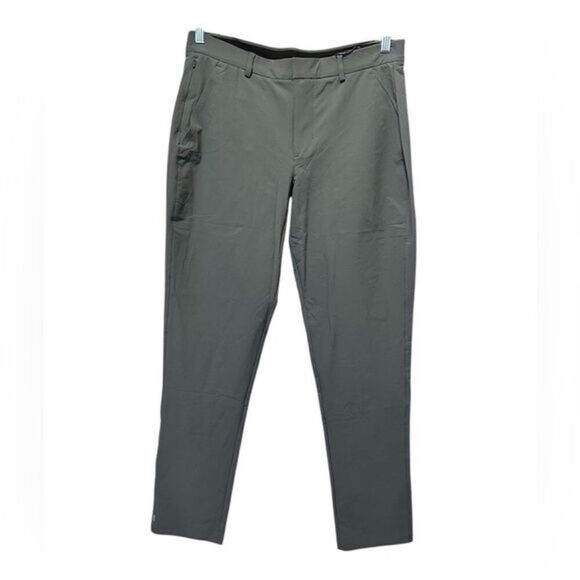 NWT NOBULL Men’s Golf Pants Gray Flat Front Straight Leg - Size 33 x 34 - Picture 1 of 10